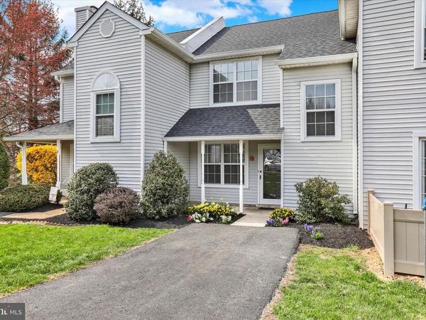 32 CRAIG COURT , NEWTOWN, PA 18940