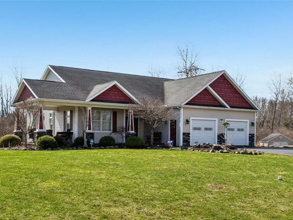 65 Edgewood Drive, Batavia, NY 14020