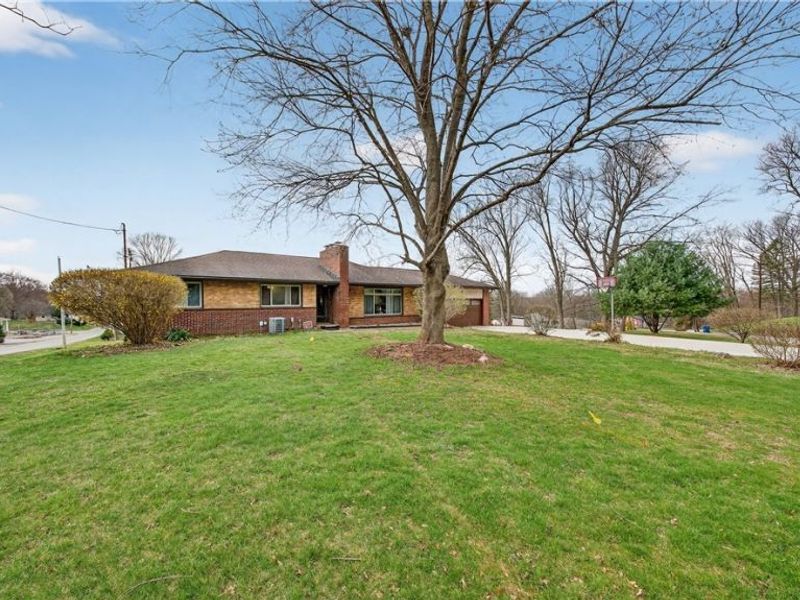 1952 Caroline Avenue, Norton, OH 44203 Photo 2