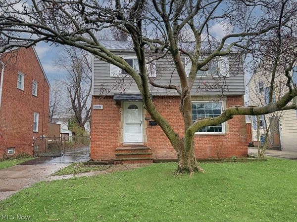 22000 Kennison Avenue , Euclid, OH 44123