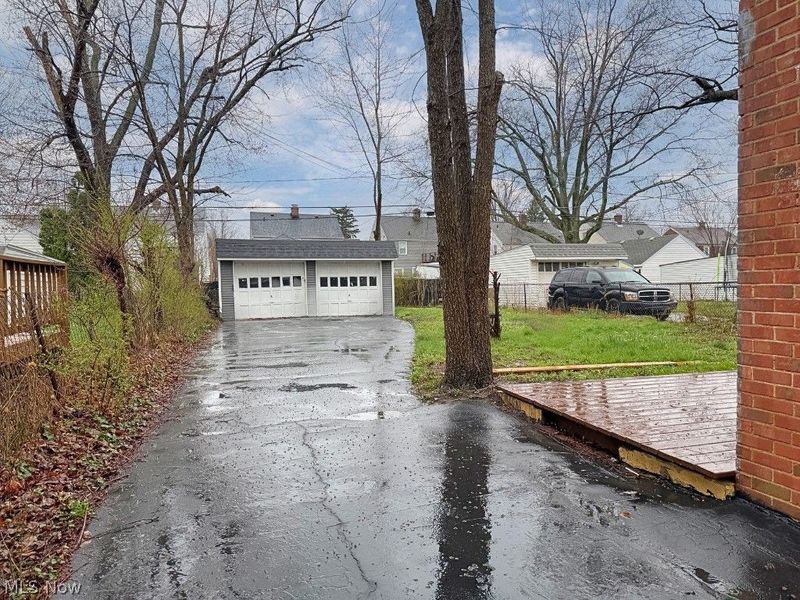 22000 Kennison Avenue, Euclid, OH 44123 Photo 43