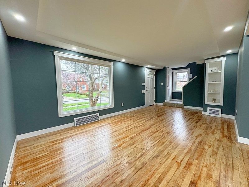 22000 Kennison Avenue, Euclid, OH 44123 Photo 6