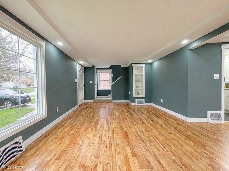 22000 Kennison Avenue, Euclid, OH 44123 Photo 7