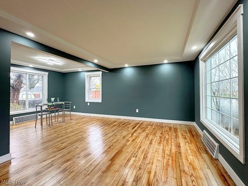 22000 Kennison Avenue , Euclid, OH 44123 Photo 8