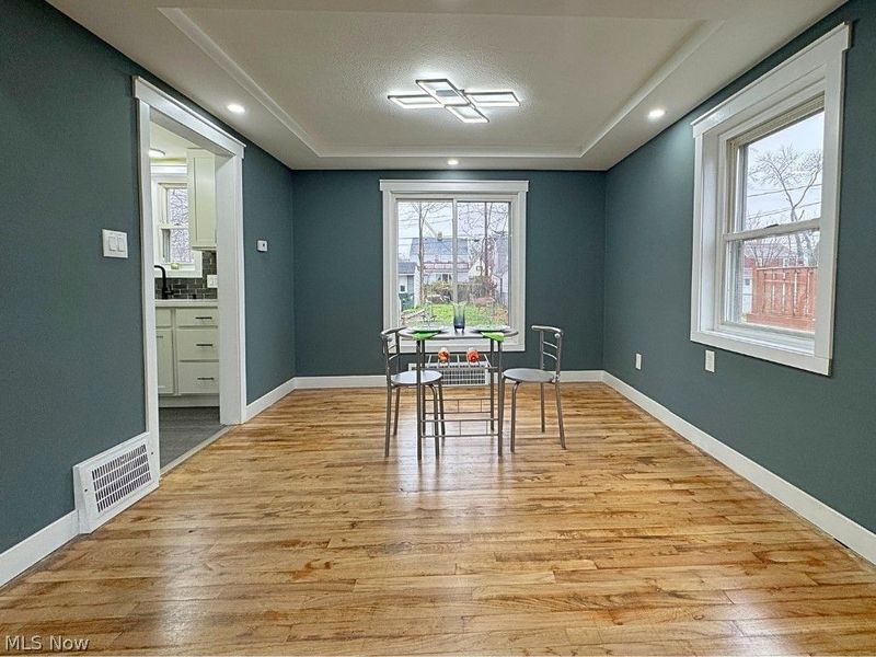 22000 Kennison Avenue , Euclid, OH 44123 Photo 9