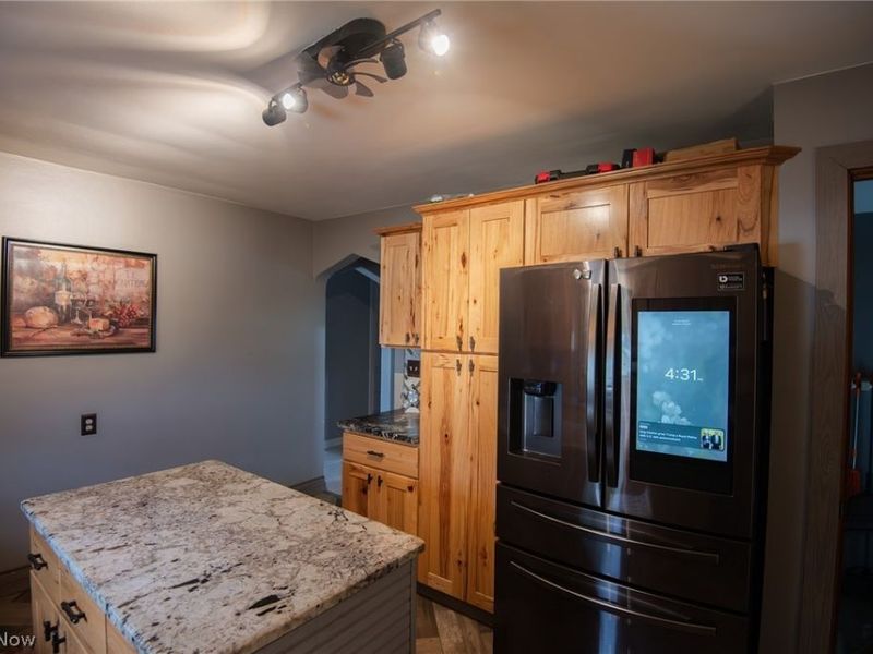 69 S Belle Vista Avenue , Youngstown, OH 44509 Photo 10