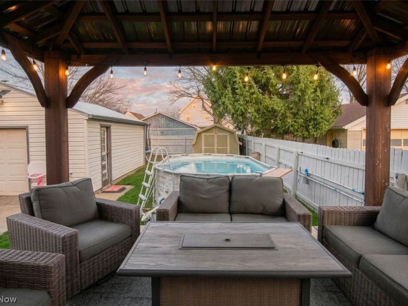 69 S Belle Vista Avenue , Youngstown, OH 44509 Photo 4