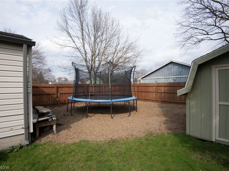 69 S Belle Vista Avenue , Youngstown, OH 44509 Photo 6