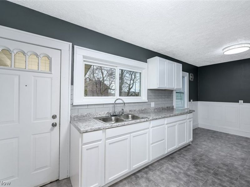 103 Norwood Street , Barberton, OH 44203 Photo 13