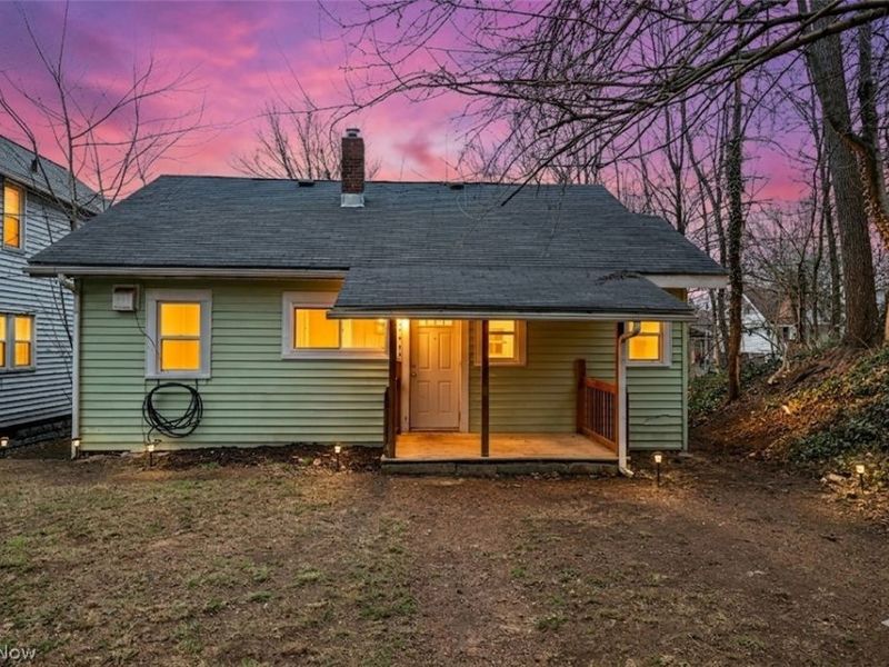 103 Norwood Street , Barberton, OH 44203 Photo 2