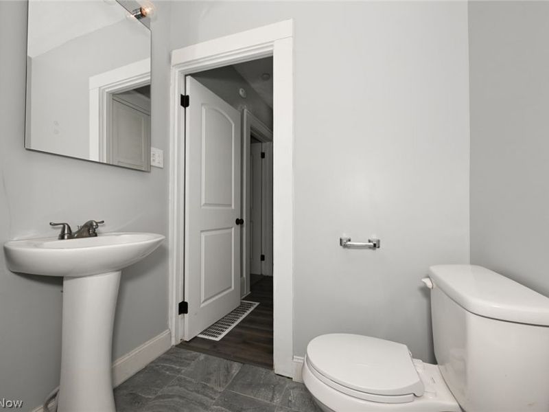 103 Norwood Street , Barberton, OH 44203 Photo 21