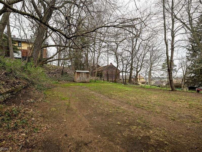 103 Norwood Street , Barberton, OH 44203 Photo 48