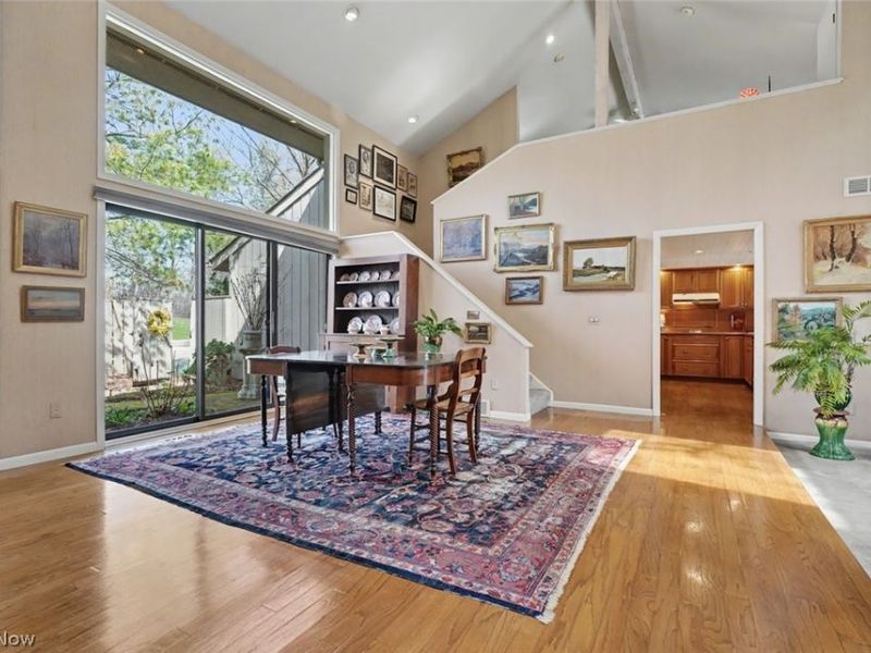 270-26 Hawthorne Drive , Aurora, OH 44202 Photo 3