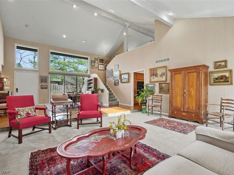 270-26 Hawthorne Drive , Aurora, OH 44202 Photo 5