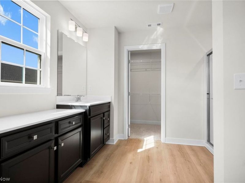 2032 Viewpointe Court , Columbia Station, OH 44028 Photo 16