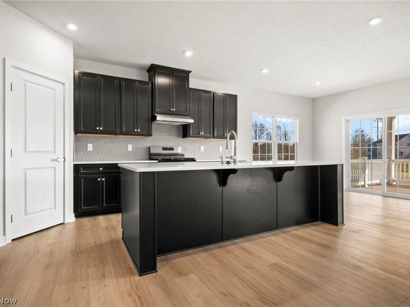 2032 Viewpointe Court , Columbia Station, OH 44028 Photo 3