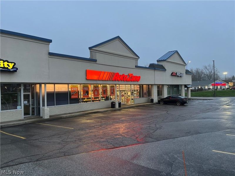 34250 Center Ridge , North Ridgeville, OH 44039 Photo 3