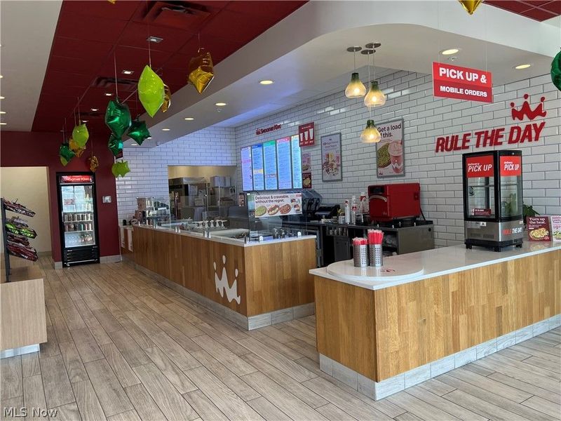 34250 Center Ridge , North Ridgeville, OH 44039 Photo 5