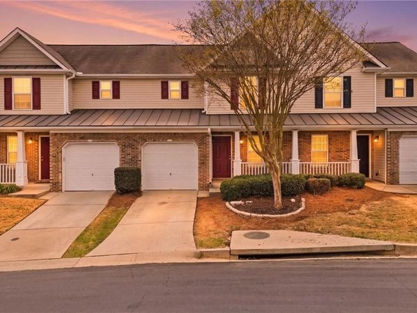 222 Fox Creek Boulevard, Woodstock, GA 30188