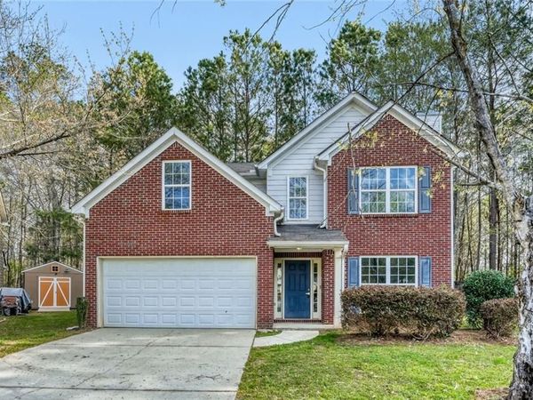 5835 Raventree Court, Atlanta, GA 30349