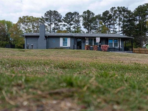 770 SE Bluebird Drive , Conyers, GA 30094