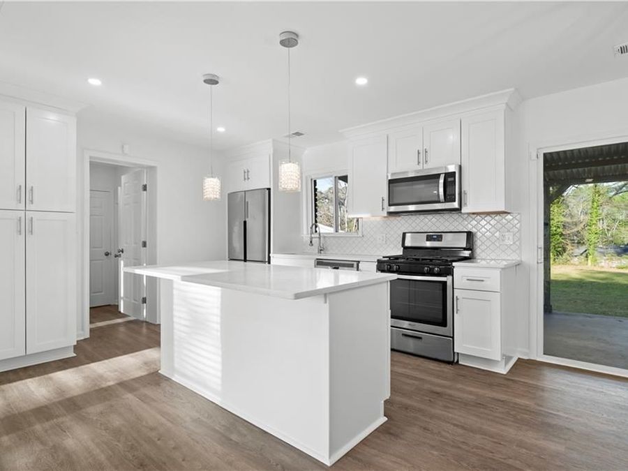 Property Image 9