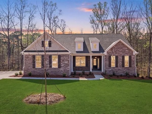 2032 Seclusion Trail , Monroe, GA 30656