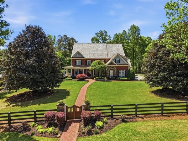 800 Owens Lake Road, Milton, GA 30004