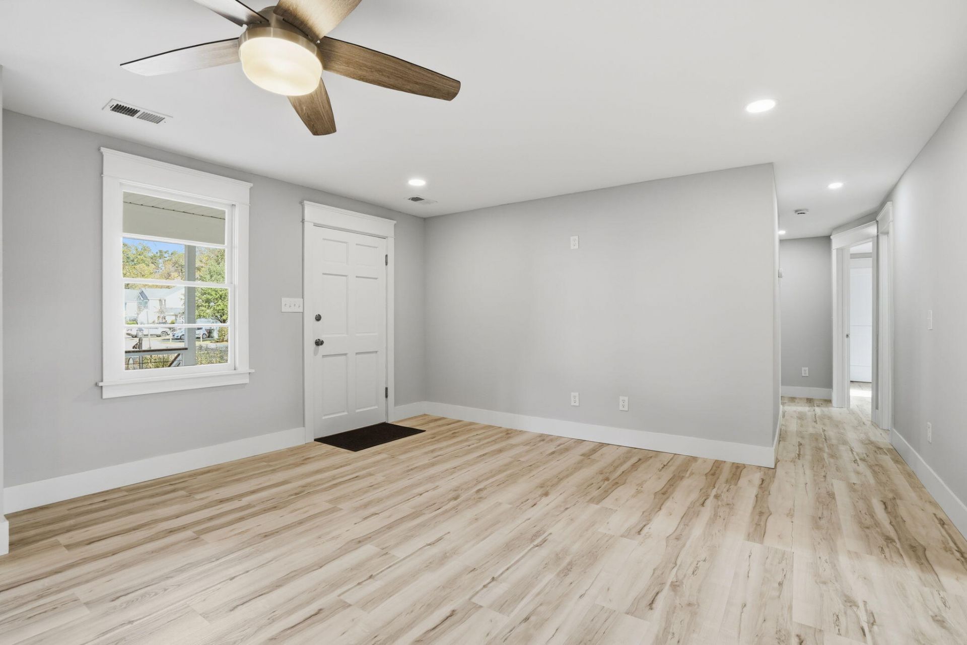 1855 Dogwood Road Photo 6