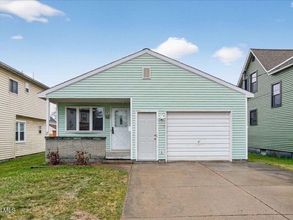 2507 Augustine Avenue, Rotterdam, NY 12306