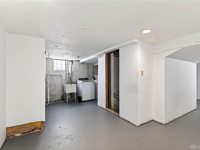 3054 Mesmer Avenue, Dayton, OH 45410 Photo 27