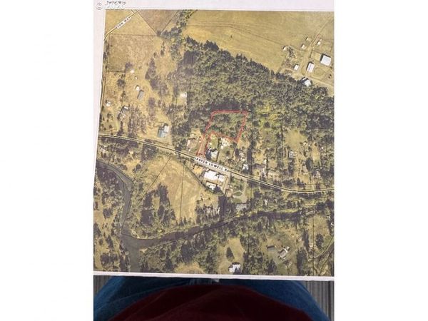 39065 JASPER LOWELL RD, Fall Creek, OR 97438