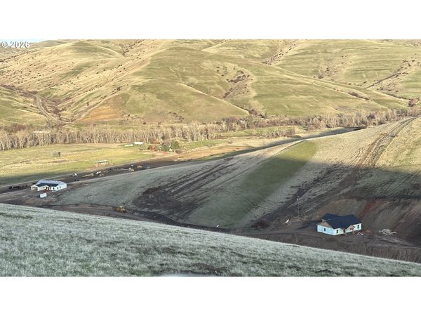 46054 MCKAY CREEK RD, Pilot Rock, OR 97868