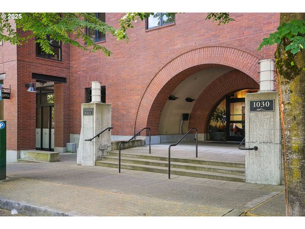 1030 NW JOHNSON ST, Unit 224, Portland, OR 97209