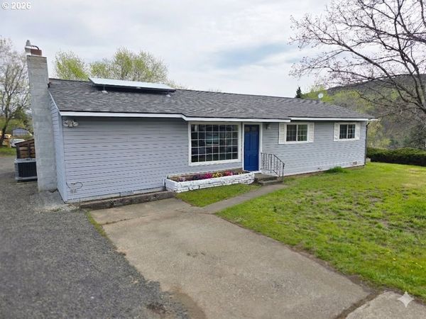 1027 SUNFLOWER ST, The Dalles, OR 97058