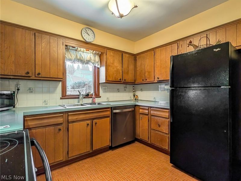 3049 Straley Lane , Youngstown, OH 44511 Photo 8