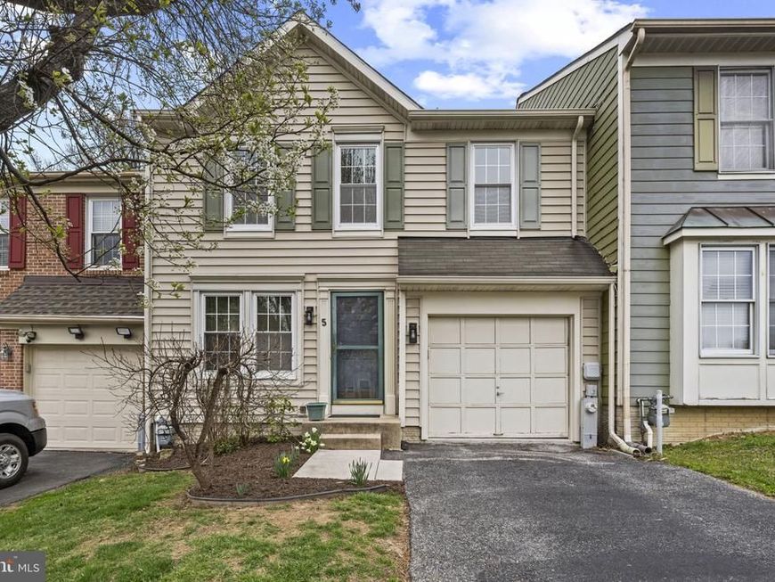 5 Wincrest Court, Baltimore, MD 21208 Main Photo