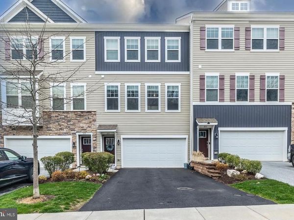 321 DAWSON PLACE, DOWNINGTOWN, PA 19335