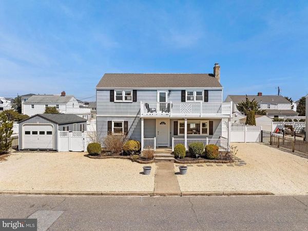 15 E COLORADO AVENUE, LONG BEACH TOWNSHIP, NJ 08008