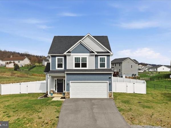259 TWICKENHAM DRIVE , MARTINSBURG, WV 25403