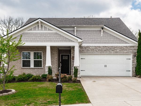 424 Old Stone Rd , Goodlettsville, TN 37072