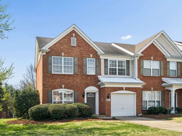 421 Old Towne Dr, Brentwood, TN 37027