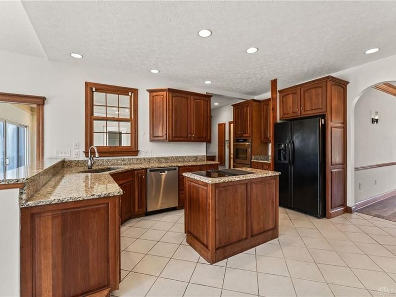 709 Brookmeade Court, Beavercreek, OH 45434 Photo 18