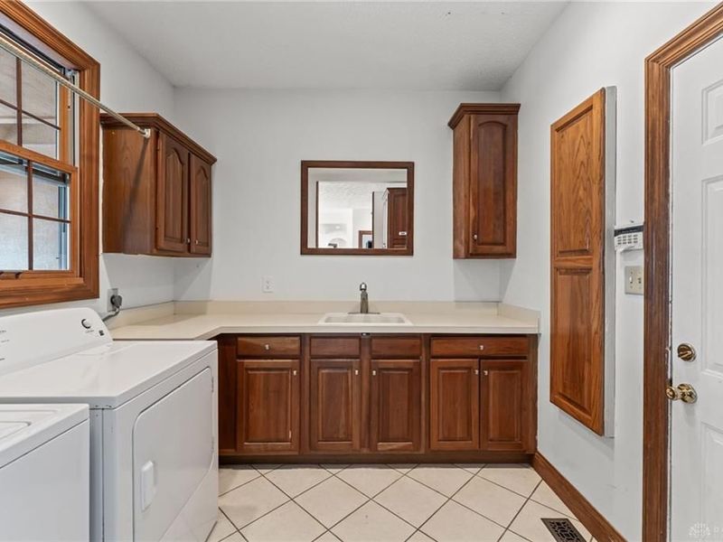 709 Brookmeade Court, Beavercreek, OH 45434 Photo 25