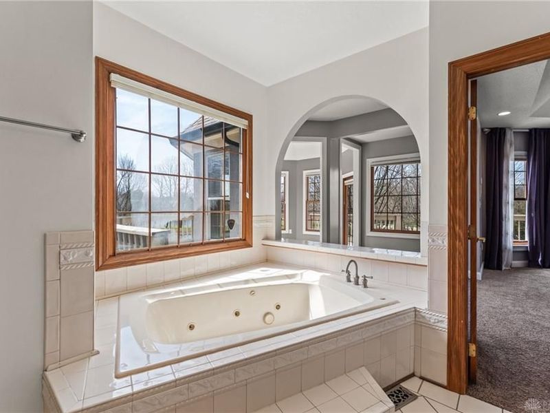 709 Brookmeade Court, Beavercreek, OH 45434 Photo 38