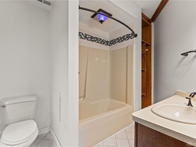 709 Brookmeade Court, Beavercreek, OH 45434 Photo 83