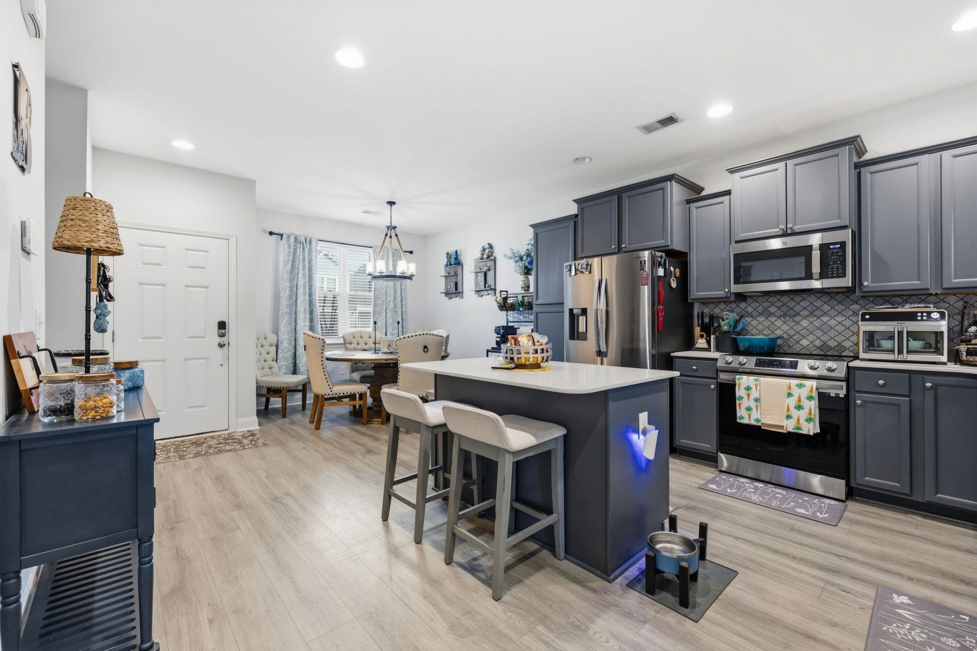 163 Machrie Loop  Photo 11