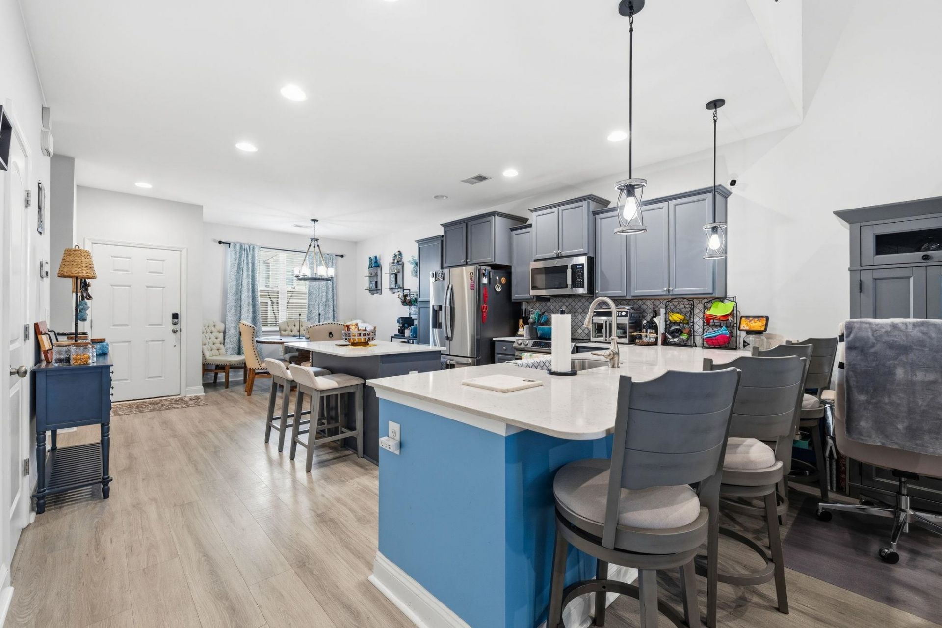 163 Machrie Loop  Photo 12