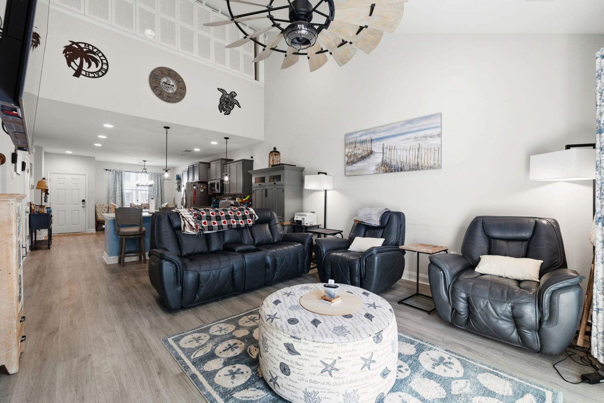 163 Machrie Loop  Photo 8