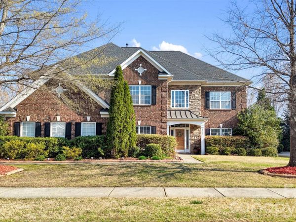 8715 Savannah Road , Harrisburg, NC 28075